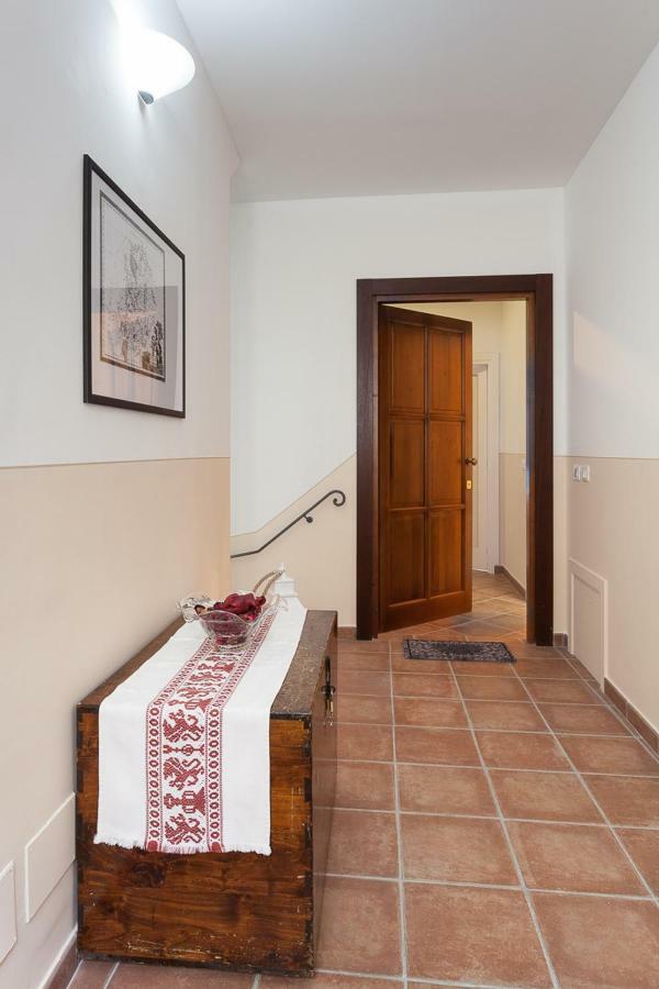 Canto XI Assisi Exterior photo