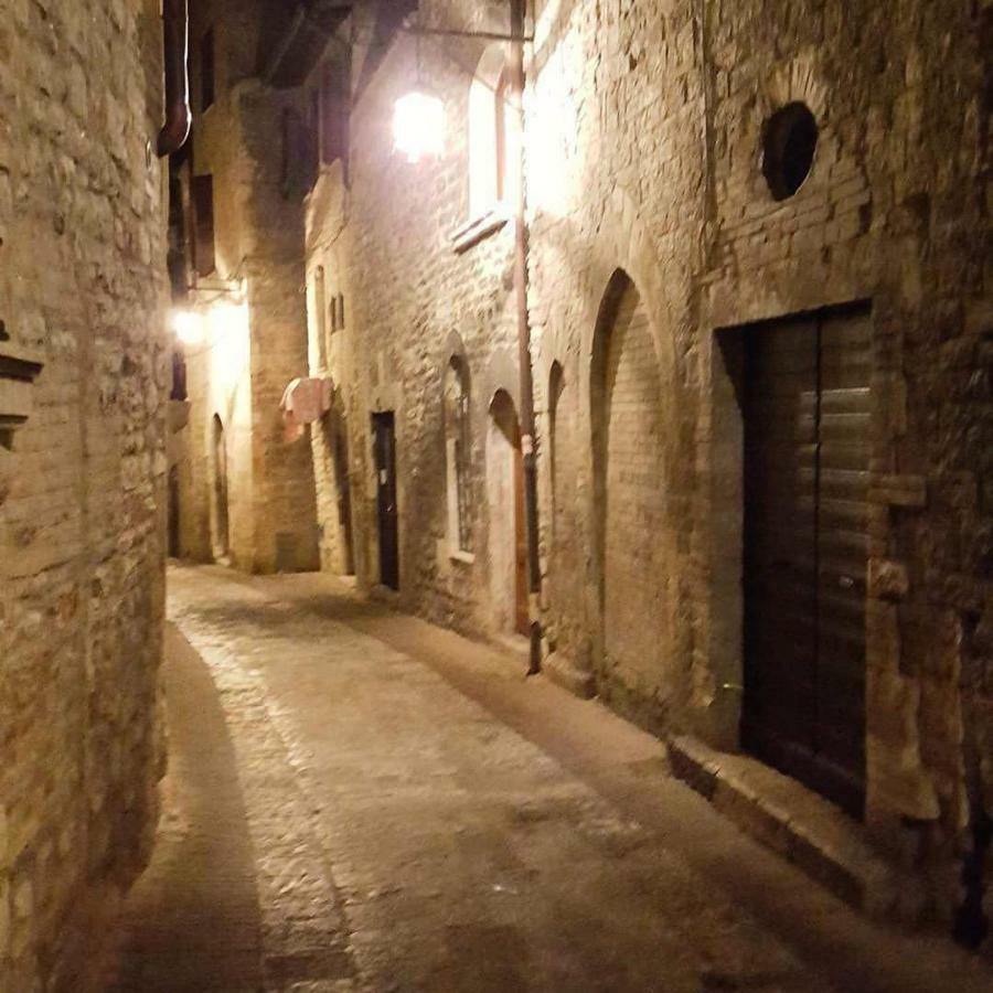 Canto XI Assisi Exterior photo